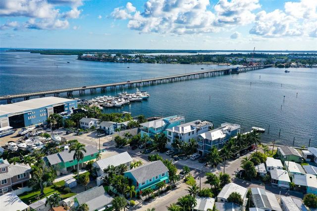 308 2ND STREET N 201, Bradenton Beach, FL 34217