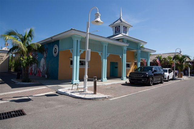 308 2ND STREET N 201, Bradenton Beach, FL 34217
