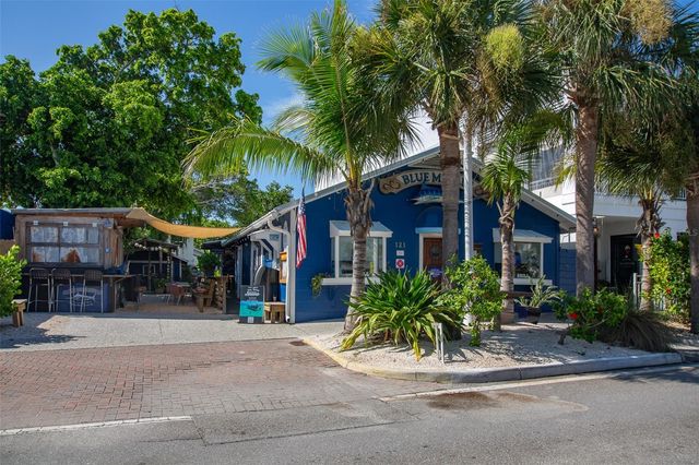 308 2ND STREET N 201, Bradenton Beach, FL 34217