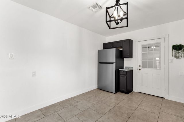 3428 W WILLETTA Street, Phoenix, AZ 85009