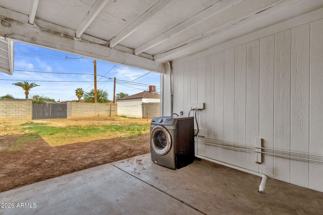 3428 W WILLETTA Street, Phoenix, AZ 85009