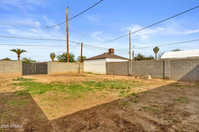 3428 W WILLETTA Street, Phoenix, AZ 85009