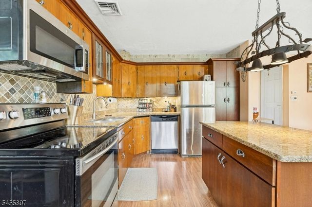 751 Peters Ln, Bridgewater Twp., NJ 08836