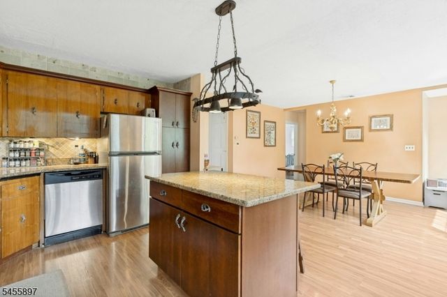 751 Peters Ln, Bridgewater Twp., NJ 08836