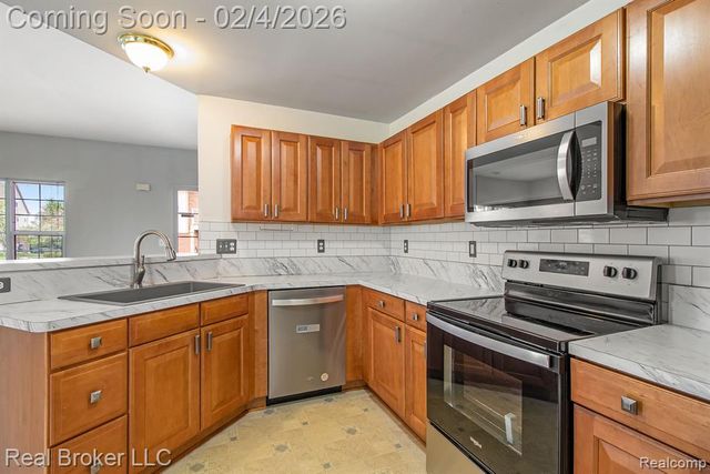 2074 Cloverly Lane, Ann Arbor, MI 48108