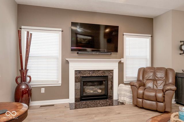 9716 N Mariners Crest, Mccordsville, IN 46055