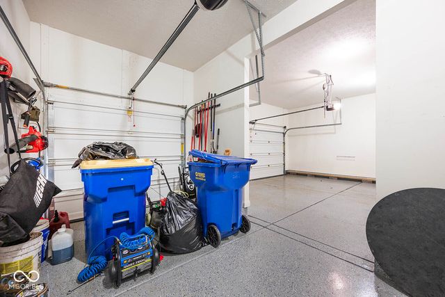 9716 N Mariners Crest, Mccordsville, IN 46055