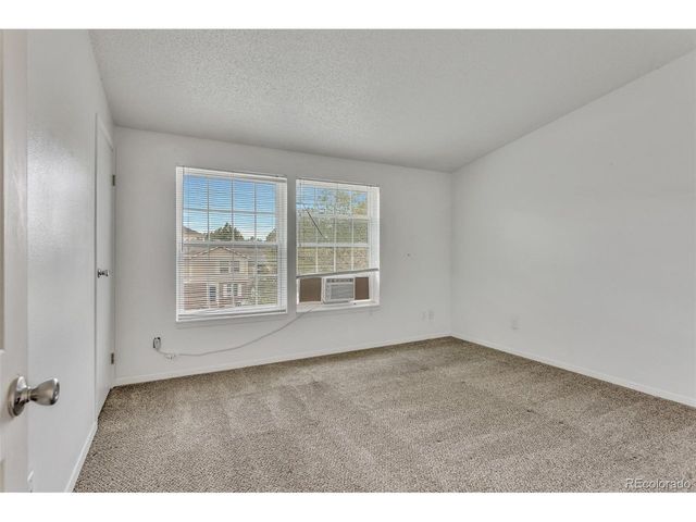 1514 S Ouray Cir B, Aurora, CO 80017