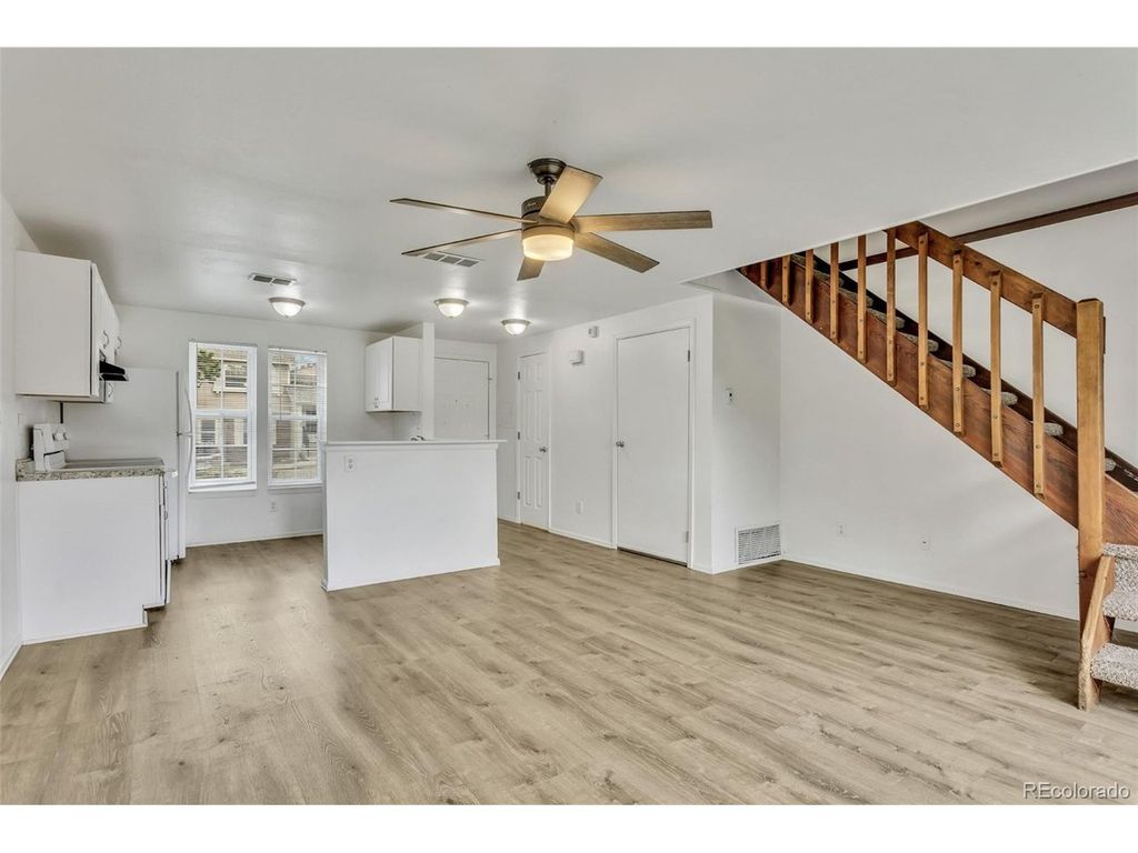 1514 S Ouray Cir B, Aurora, CO 80017