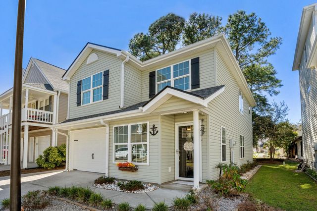 829 9th Ave. S, North Myrtle Beach, SC 29582