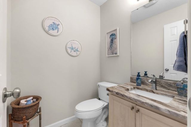 829 9th Ave. S, North Myrtle Beach, SC 29582