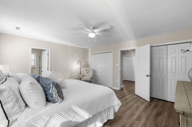 829 9th Ave. S, North Myrtle Beach, SC 29582