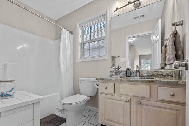 829 9th Ave. S, North Myrtle Beach, SC 29582