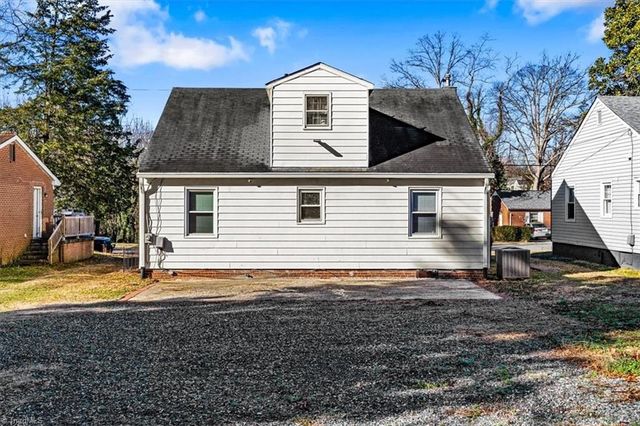 2939 Gilmer NE Avenue, Winston-salem, NC 27105