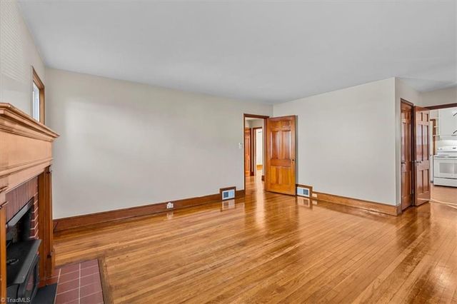 2939 Gilmer NE Avenue, Winston-salem, NC 27105