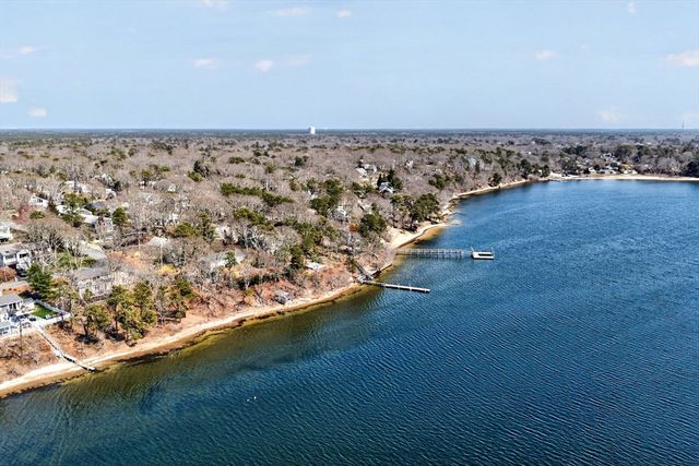 20 Longview Dr, Yarmouth, MA 02675