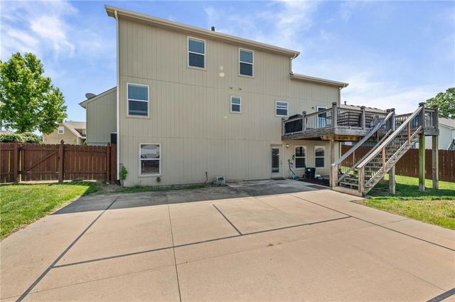 2104 Alder Street, Leavenworth, KS 66048