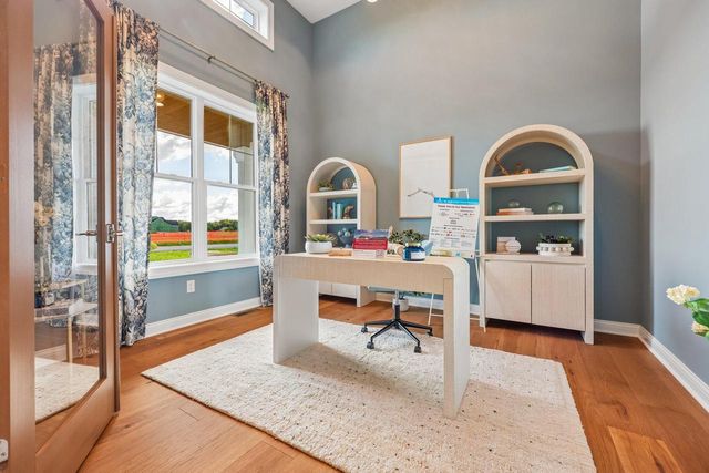 W358N6309 Ennis ROAD, Oconomowoc, WI 53066