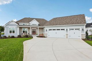 W358N6309 Ennis ROAD, Oconomowoc, WI 53066