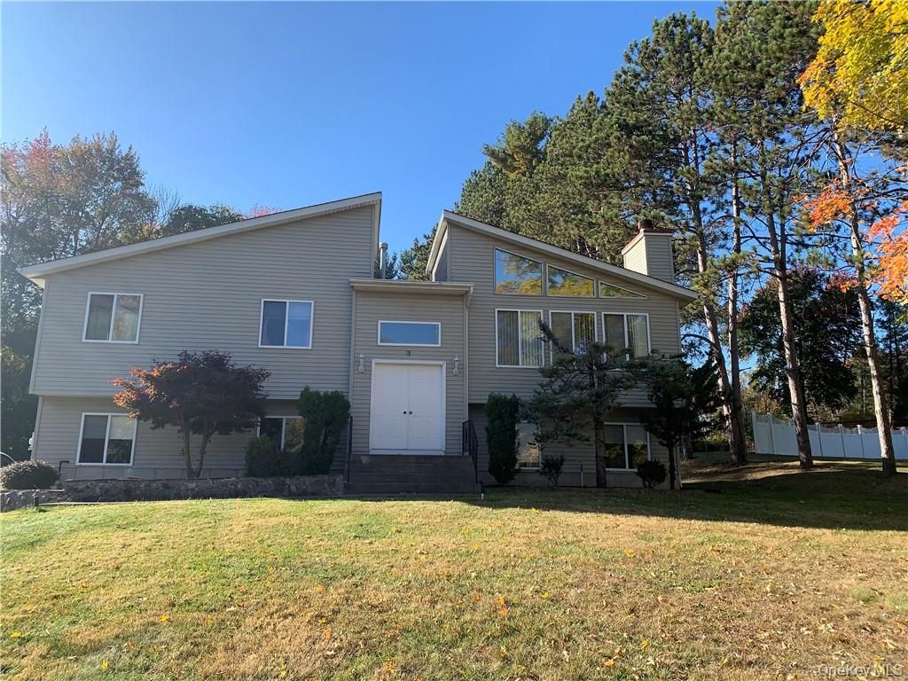 3 Rella Drive, New City, NY 10956