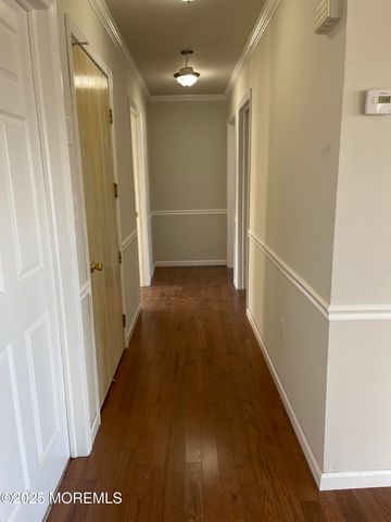 7 Clinton Street Apt B, Matawan, NJ 07747