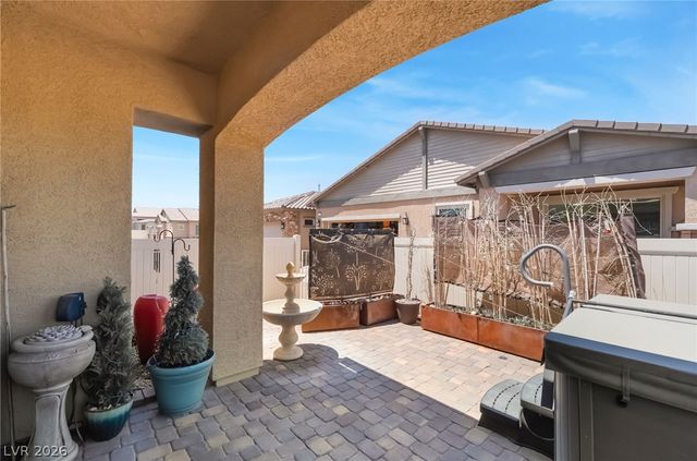 794 Hibiscuss Blossom Street, Henderson, NV 89011
