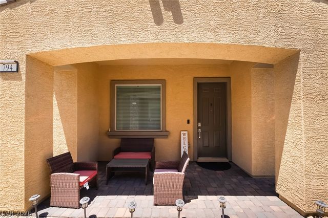 794 Hibiscuss Blossom Street, Henderson, NV 89011