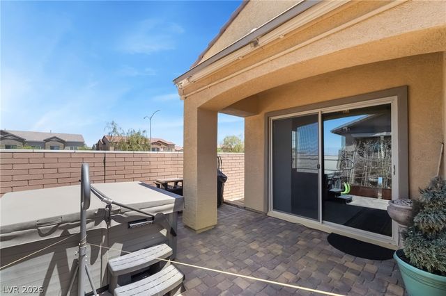 794 Hibiscuss Blossom Street, Henderson, NV 89011