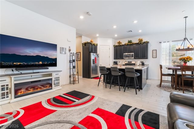 794 Hibiscuss Blossom Street, Henderson, NV 89011