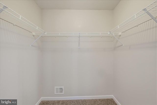 30 PAPPY CT, Bunker Hill, WV 25413