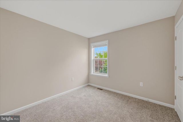 30 PAPPY CT, Bunker Hill, WV 25413