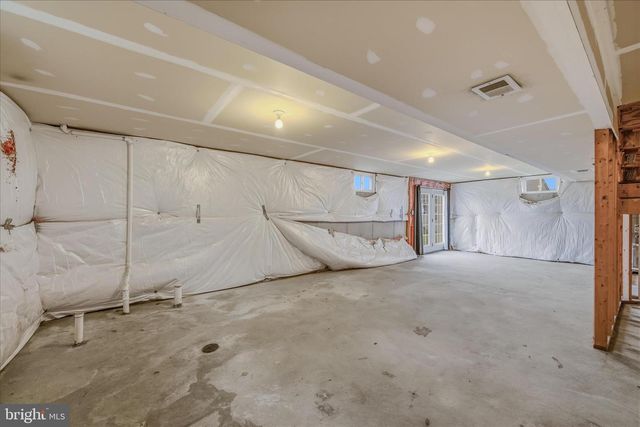 30 PAPPY CT, Bunker Hill, WV 25413