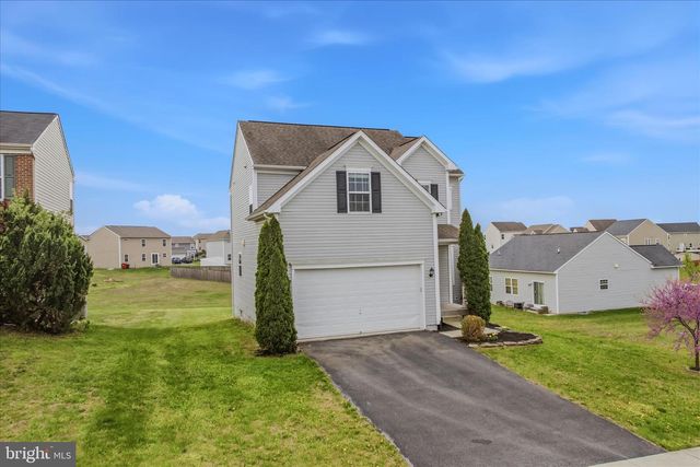 30 PAPPY CT, Bunker Hill, WV 25413