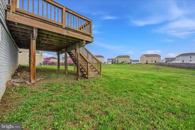 30 PAPPY CT, Bunker Hill, WV 25413