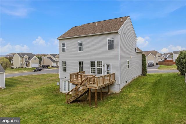30 PAPPY CT, Bunker Hill, WV 25413