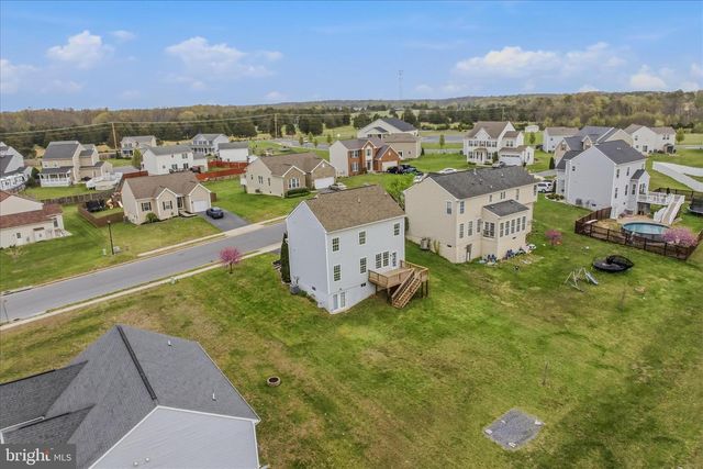 30 PAPPY CT, Bunker Hill, WV 25413