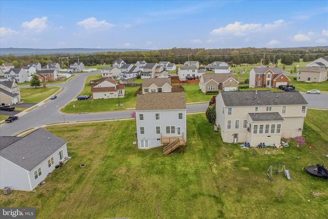 30 PAPPY CT, Bunker Hill, WV 25413