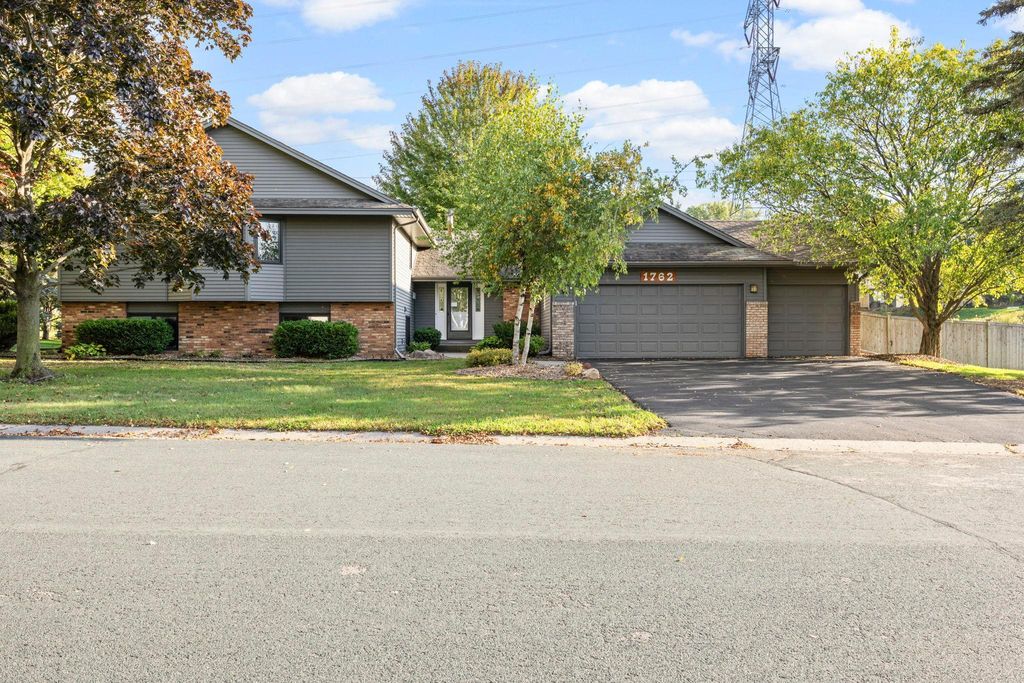 1762 Drake Drive, Eagan, MN 55122 — exterior