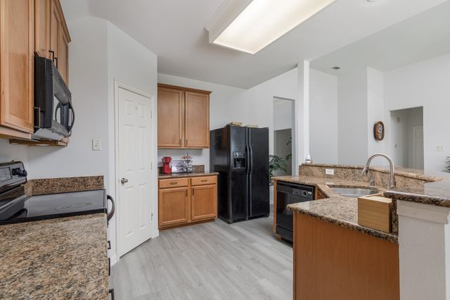 333 Country Manor Lane, Royse City, TX 75189