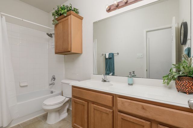 333 Country Manor Lane, Royse City, TX 75189