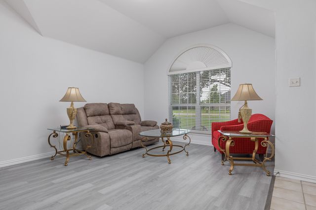 333 Country Manor Lane, Royse City, TX 75189