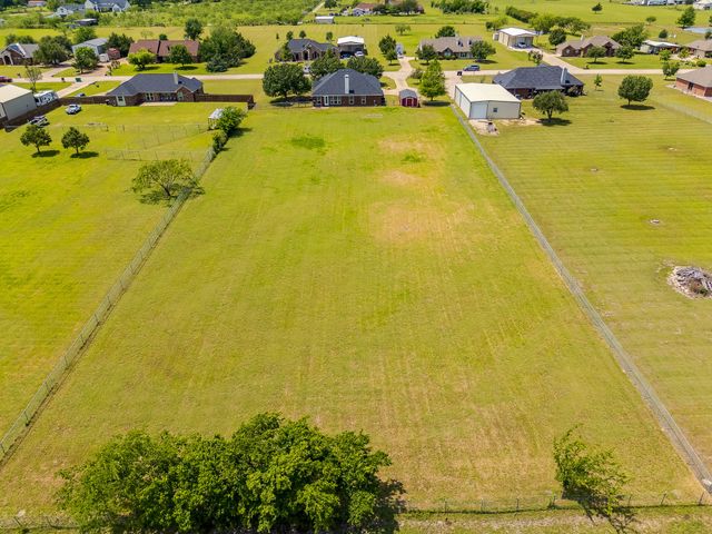 333 Country Manor Lane, Royse City, TX 75189