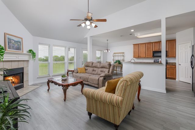 333 Country Manor Lane, Royse City, TX 75189
