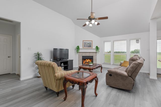 333 Country Manor Lane, Royse City, TX 75189