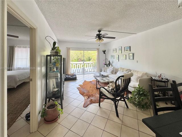 100 EDGEWATER DR 305, Coral Gables, FL 33133