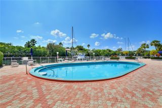 100 EDGEWATER DR 305, Coral Gables, FL 33133