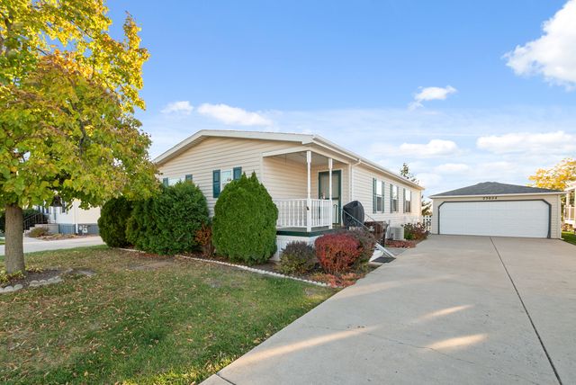 23024 S Big Run Drive, Frankfort, IL 60423