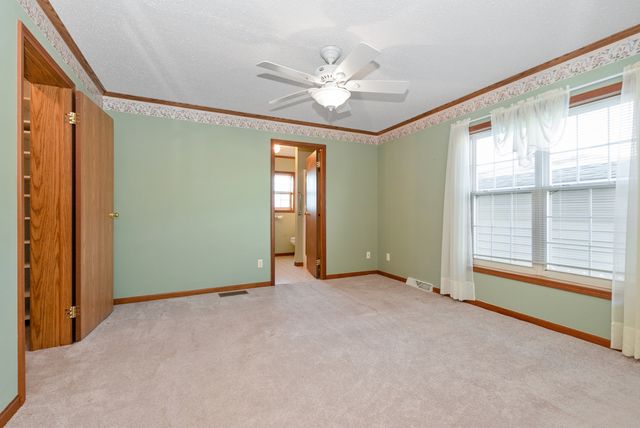 23024 S Big Run Drive, Frankfort, IL 60423