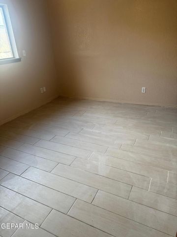 1926 ESTRADA Drive, El Paso, TX 79936