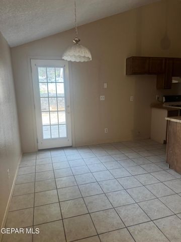 1926 ESTRADA Drive, El Paso, TX 79936